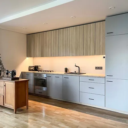 Calm Garden Near Lakes * Вильнюс