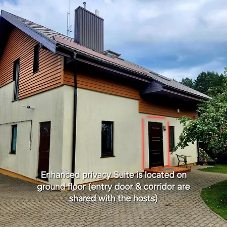 Calm Garden Near Lakes Вильнюс