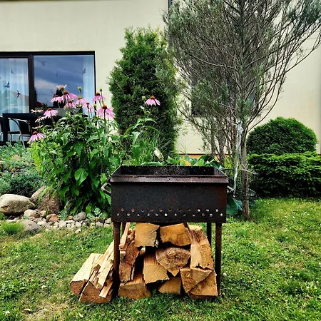 Calm Garden Near Lakes Апартаменты Вильнюс