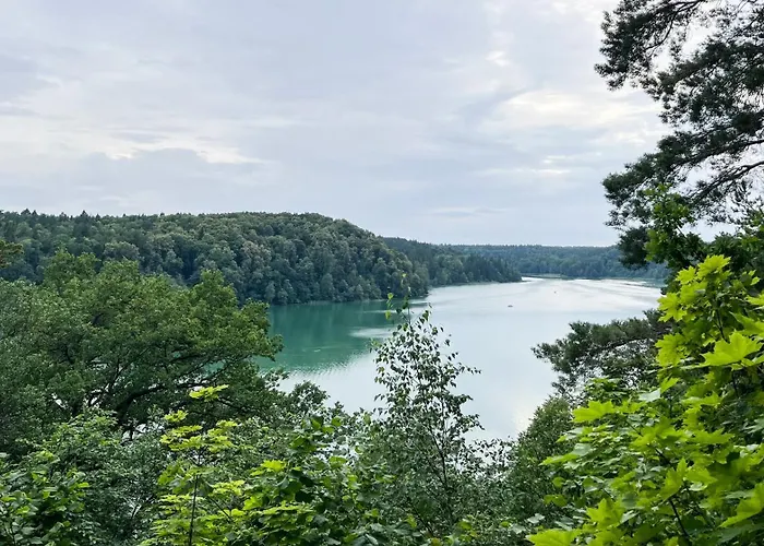 Calm Garden Near Lakes アパート *